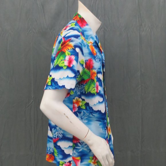 Vintage Hawaiian Shirt - Cloud and Sailboat floral Graphic - Men's XL - Picture 9 of 10